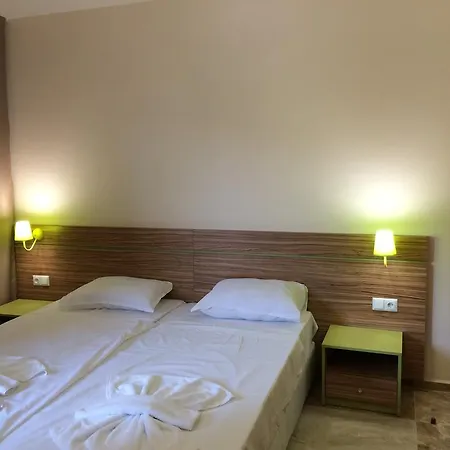 Tm Deluxe Hotel