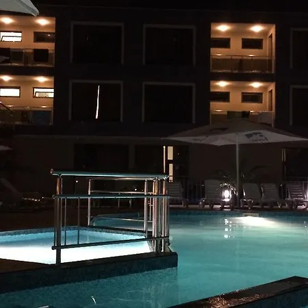 Tm Deluxe 3* Sluneční pobřeží