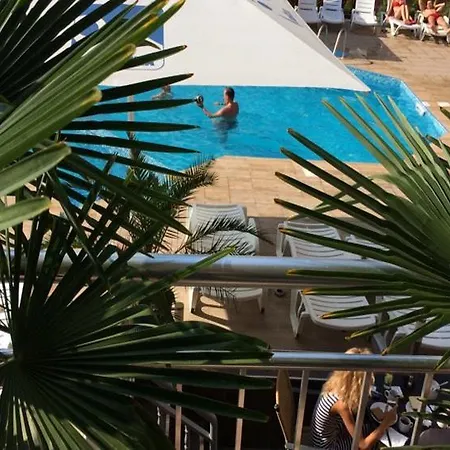 Hotel Tm Deluxe 3*