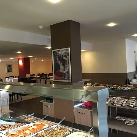 Tm Deluxe Hotel