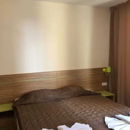 Hotel Tm Deluxe 3*